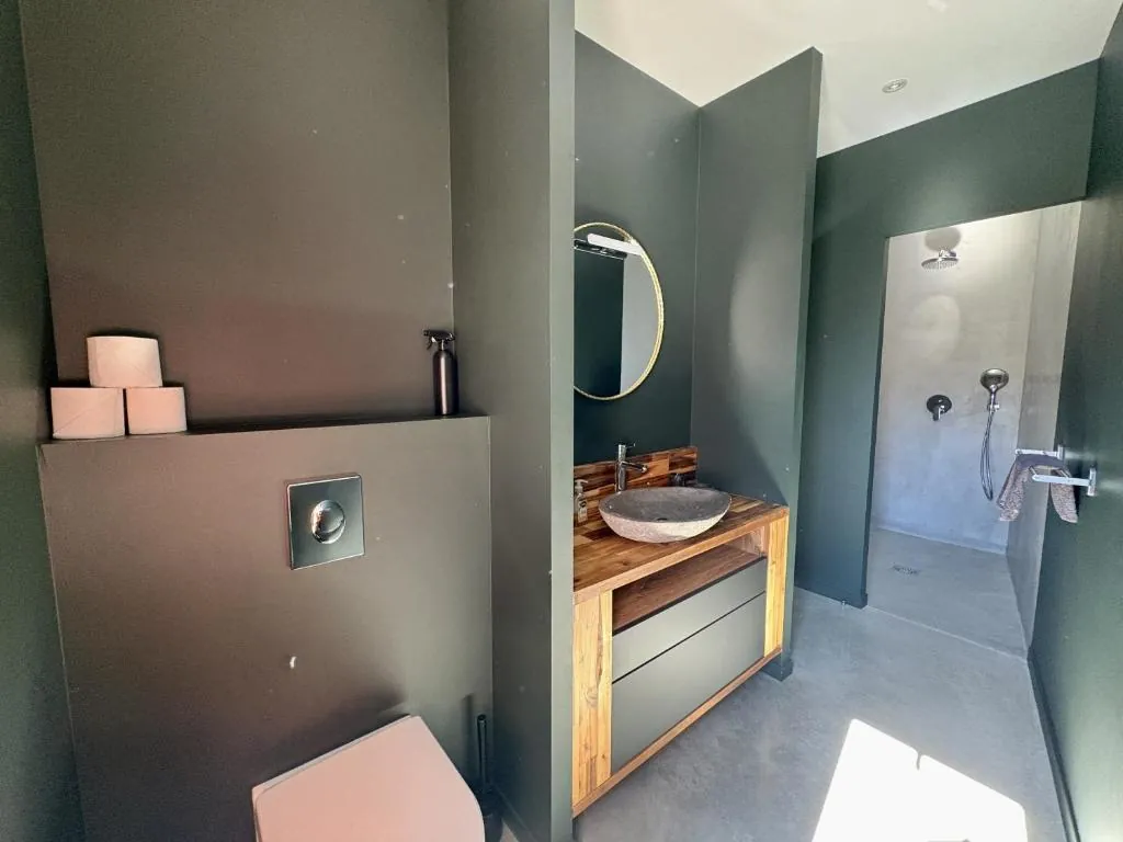 Salle d'eau et douche à l'italienne